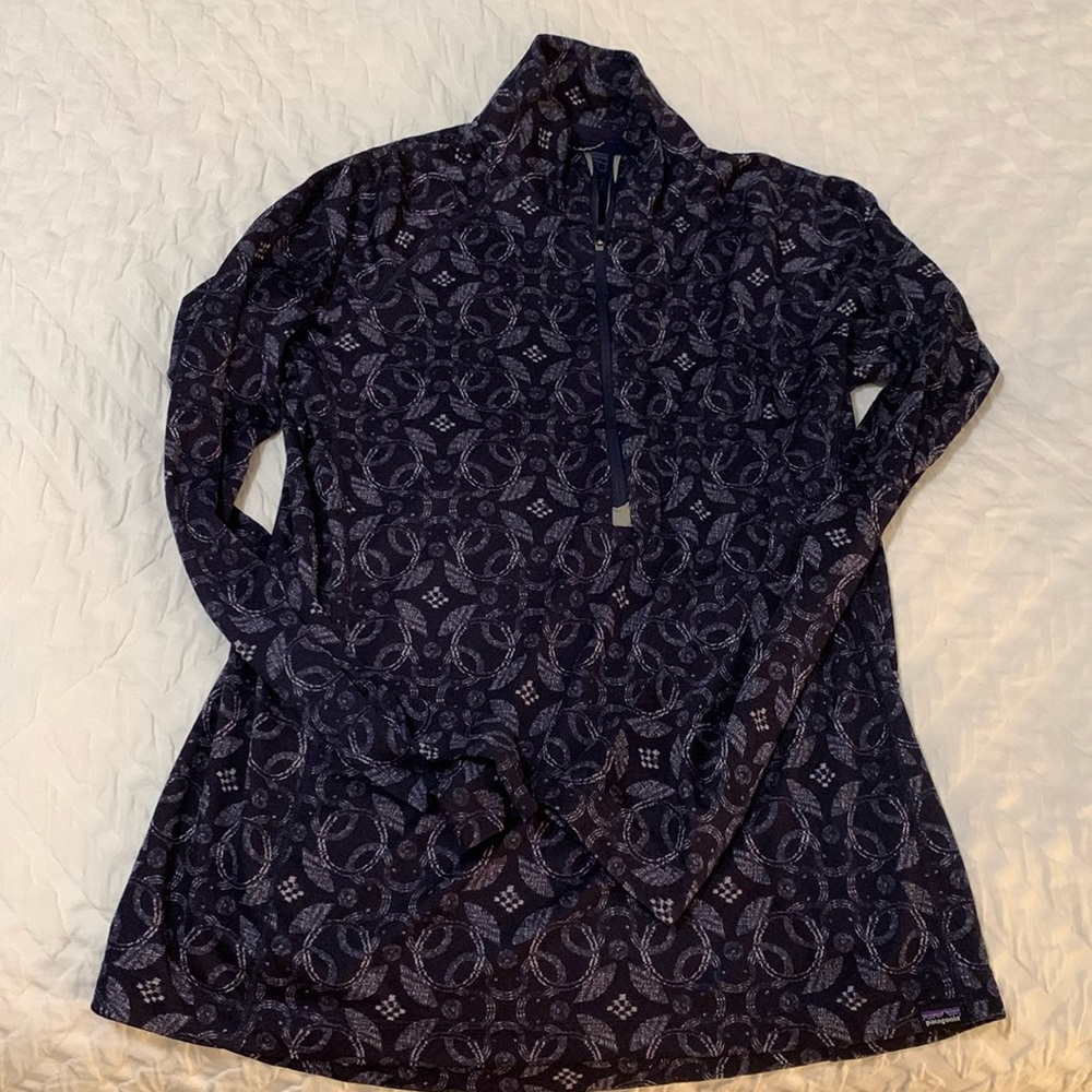 Women’s Patagonia Capilene long sleeve quarter zip EUC